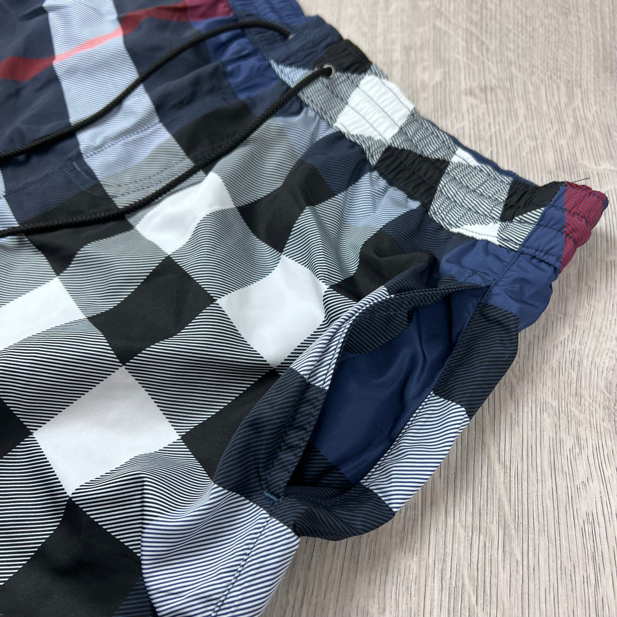 Burberry Check Swim Shorts - Blue