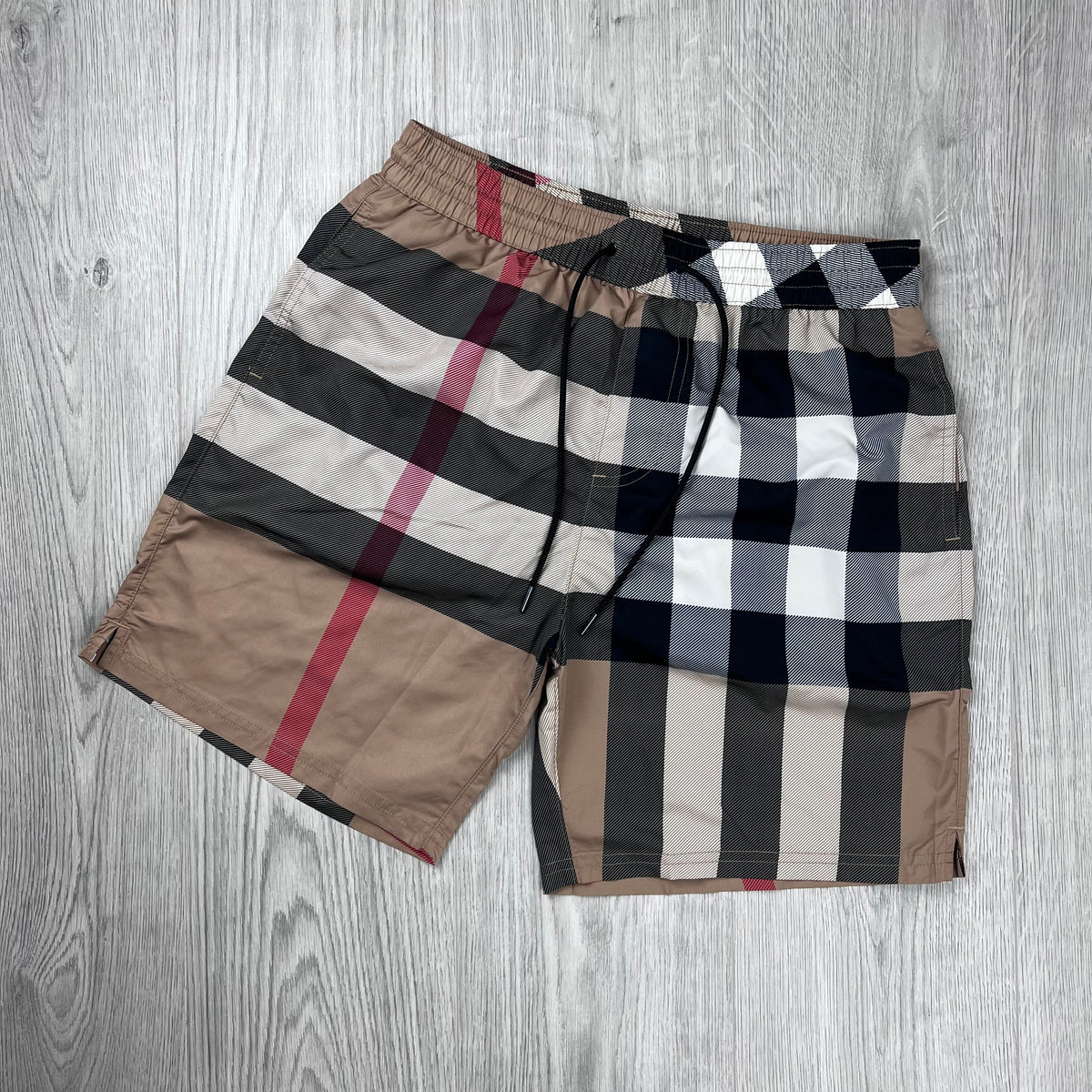 Burberry Check Swim Shorts - Beige