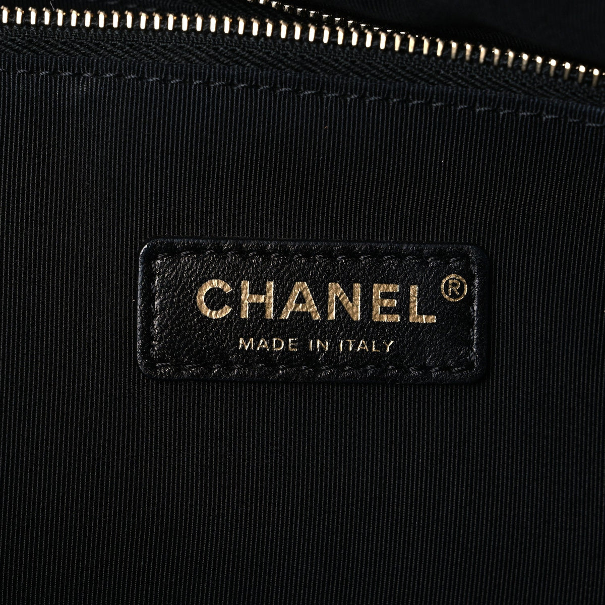 Lambskin Quilted Large 31 Shopping Bag Black