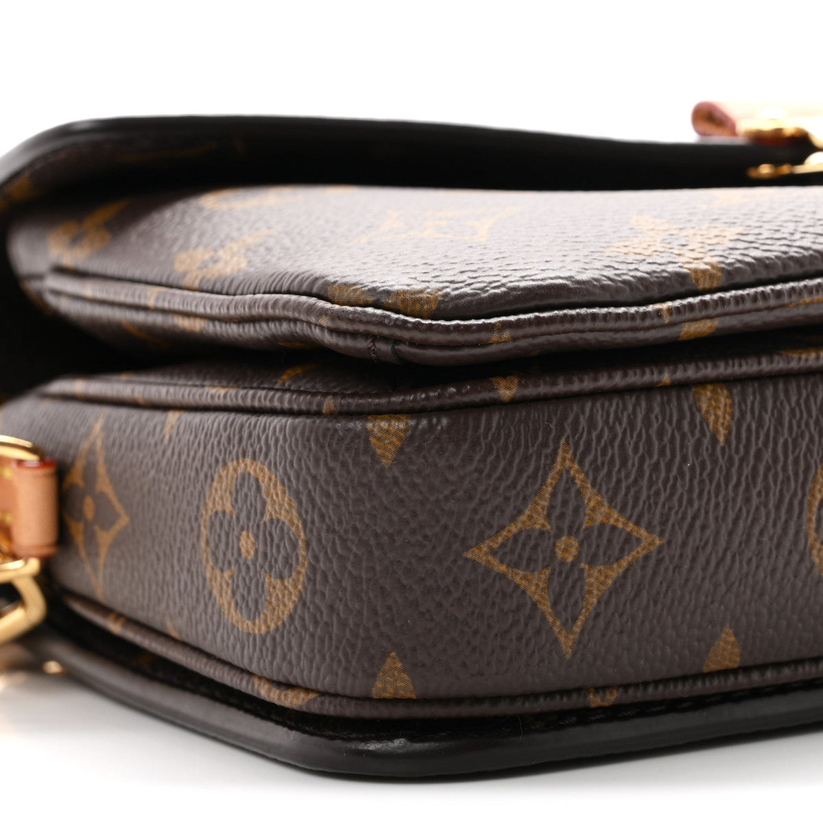 Monogram Pochette Metis East West